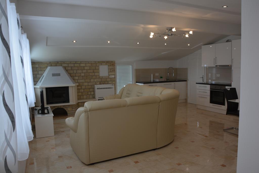 Apartments Petar & Anka Биоград-на-Мору Экстерьер фото